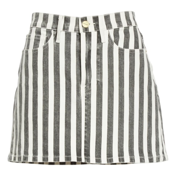 NWT $190 FRAME Le Mini Beatnik Gray and White Stripe Denim Skirt in size 25! - Picture 2 of 6